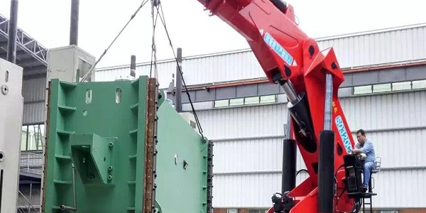 屹星機電設備搬運講述：設備搬運常見價格問題注意事項